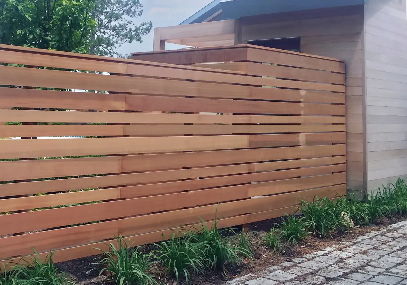 custom privacy residential wood fence in memphis